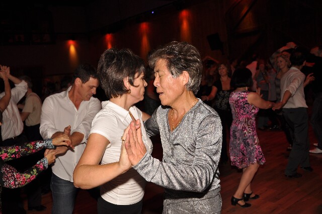 min 2009 11 29 station danse 166